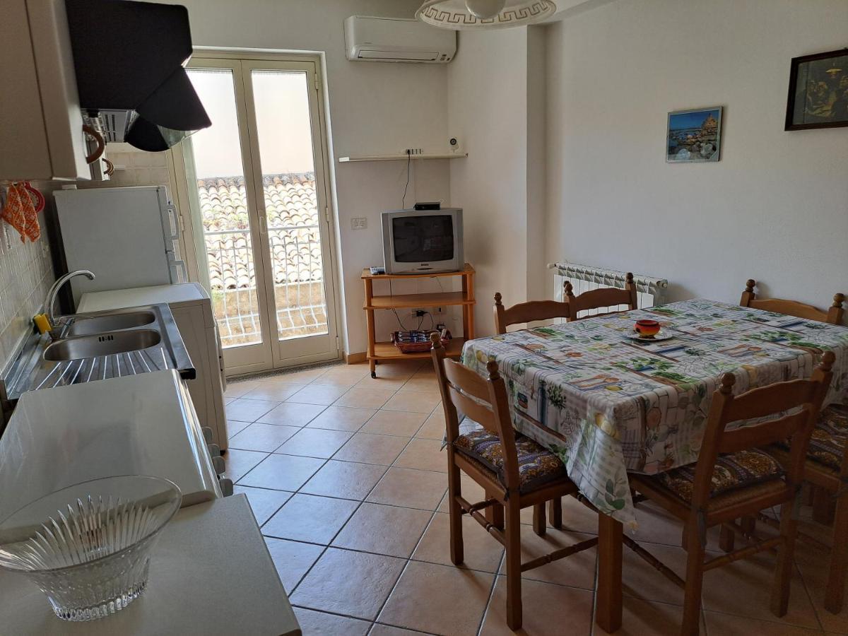 La Casa Vacanza Фальконе Экстерьер фото
